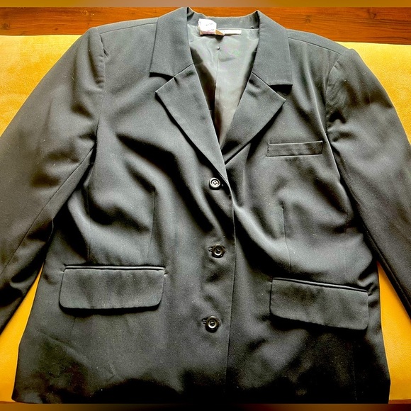 3 button blazer - Picture 1 of 2